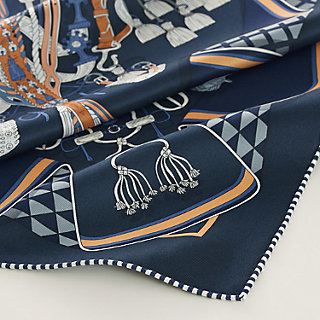 *エレガンス漂う*【HERMES】シルクスカーフ 70 Bouquets Sellier Bouquets Sellier scarf 70 | Hermès Macau SAR